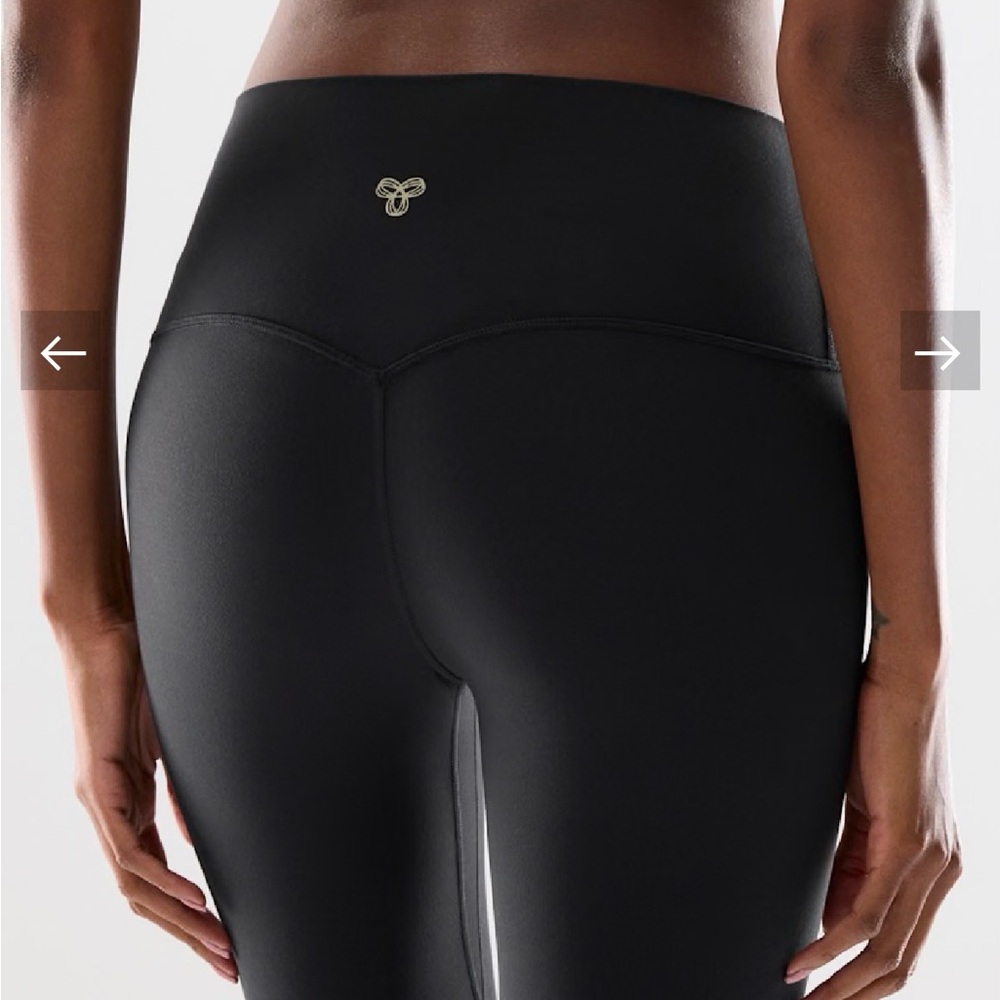 Aritzia BUTTER Cheeky Hi-Rise 26" Legging worn once
